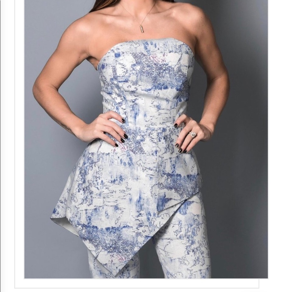 ByEgreis Asymmetrical peplum Top